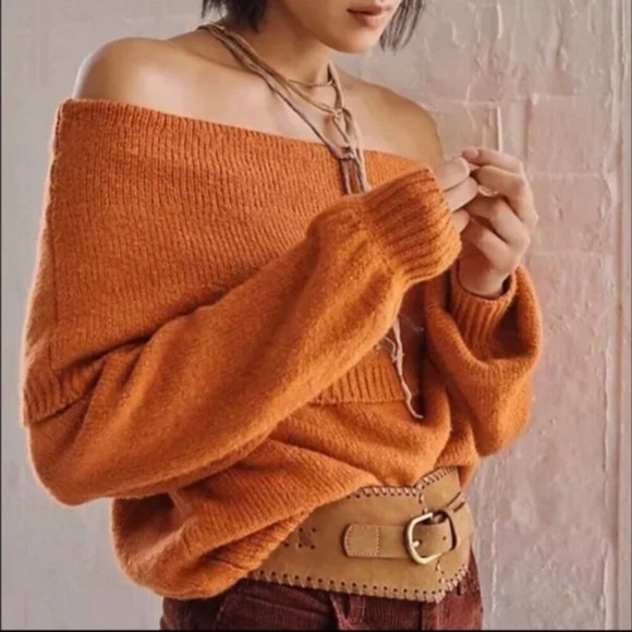 Slouchy, off shoulder Anthropologie sweater - Picture 1 of 6